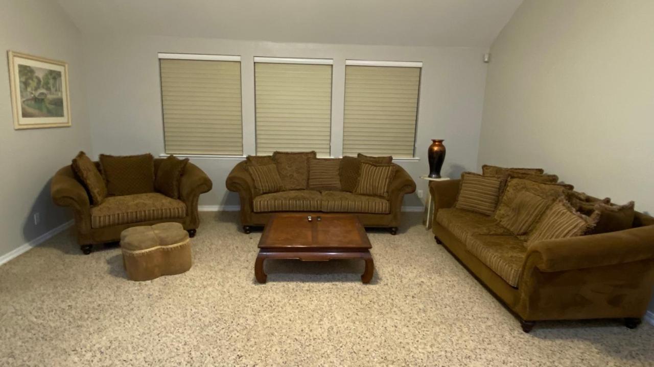 Beautiful Peaceful Desirable Home In Madera Rancho 외부 사진
